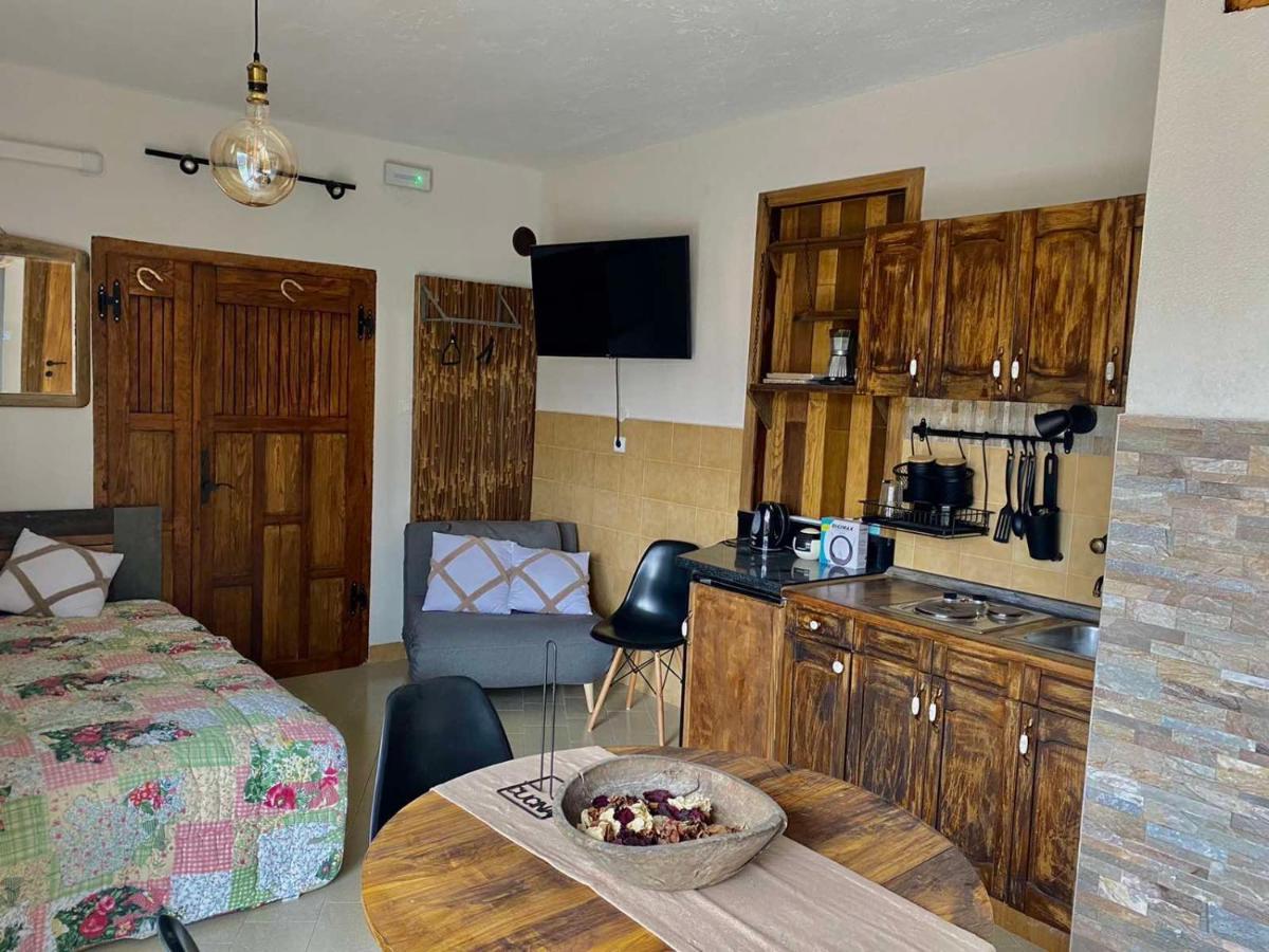 Apartman Verona ブゼト エクステリア 写真
